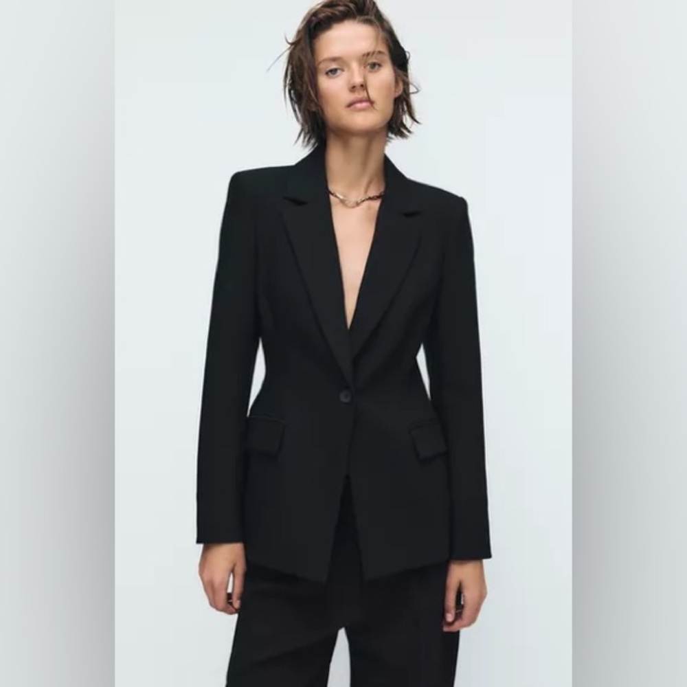NWOT Zara Black Blazer